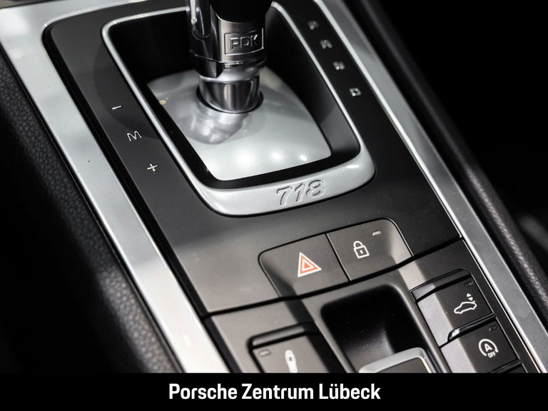 Porsche 718 Boxster Style Edition