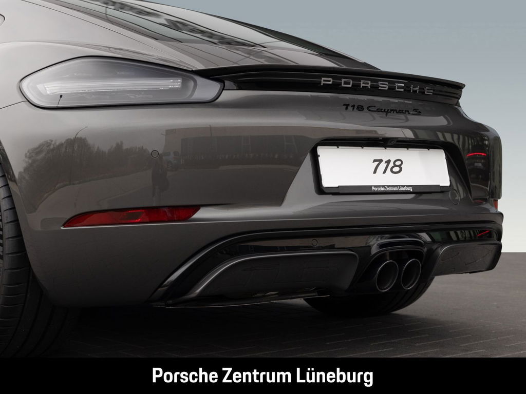 Porsche 718 Cayman S