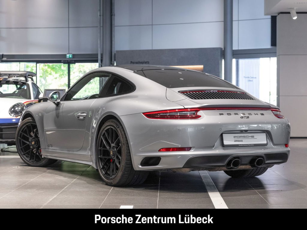 Porsche 991.2 Carrera GTS