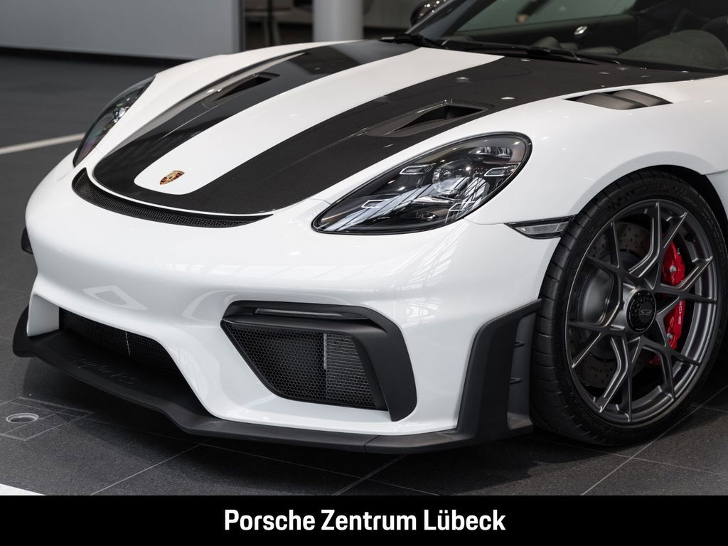 Porsche 718 Spyder RS