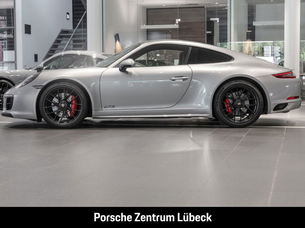 Porsche 991.2 Carrera GTS