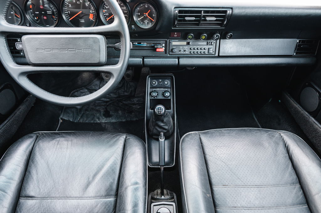 Porsche 911 Carrera 3.2