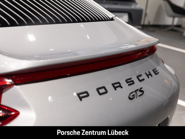 Porsche 991.2 Carrera GTS
