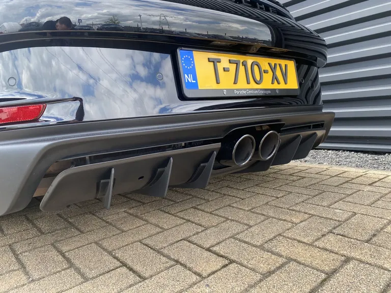 Porsche 992 GT3 Touring