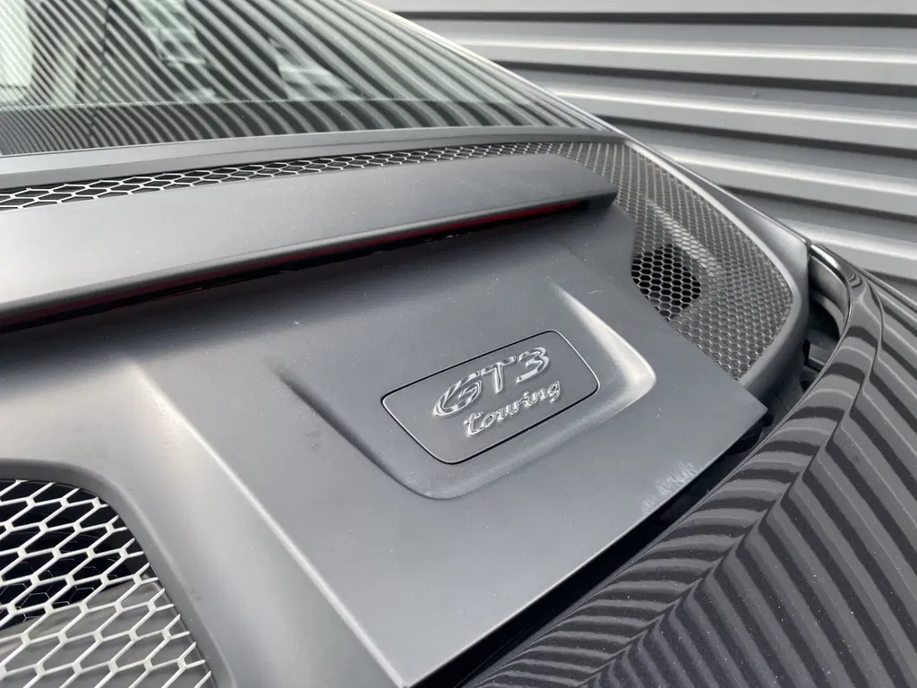 Porsche 992 GT3 Touring