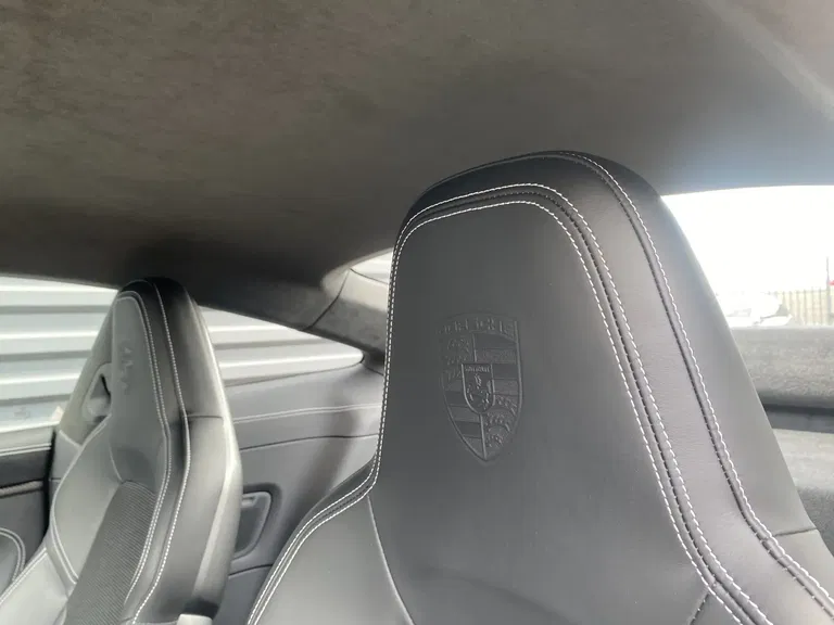 Porsche 992 GT3 Touring