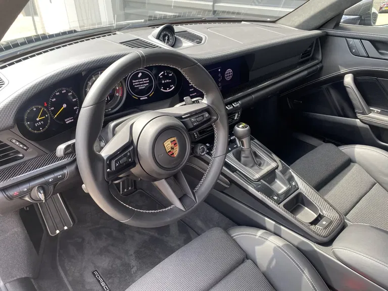 Porsche 992 GT3 Touring