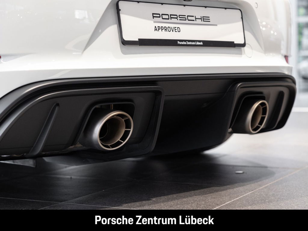 Porsche 718 Spyder RS