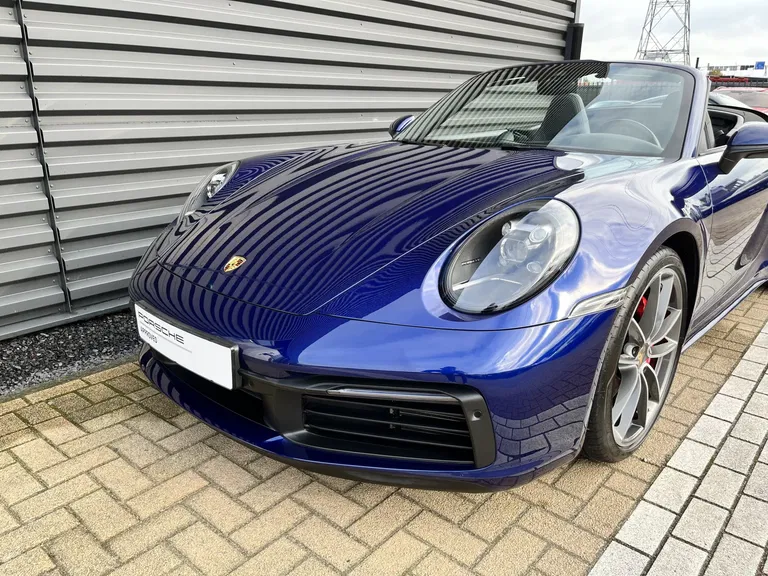 Porsche 992 Carrera 4S
