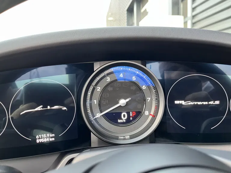 Porsche 992 Carrera 4S