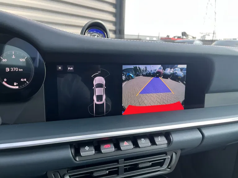 Porsche 992 Carrera 4S