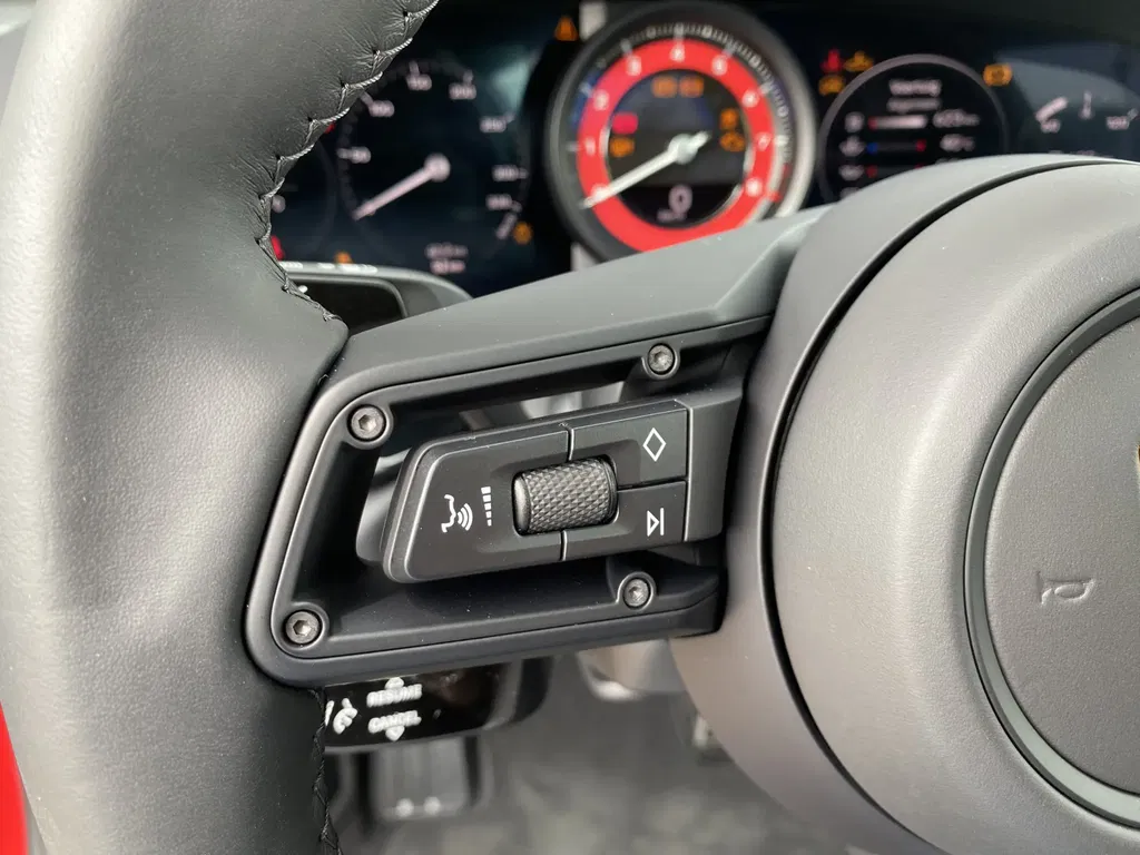 Porsche 992 Carrera T