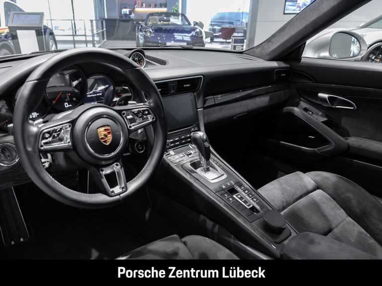 Porsche 991.2 Carrera GTS