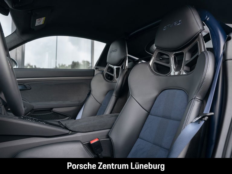 Porsche 718 Cayman GT4 RS