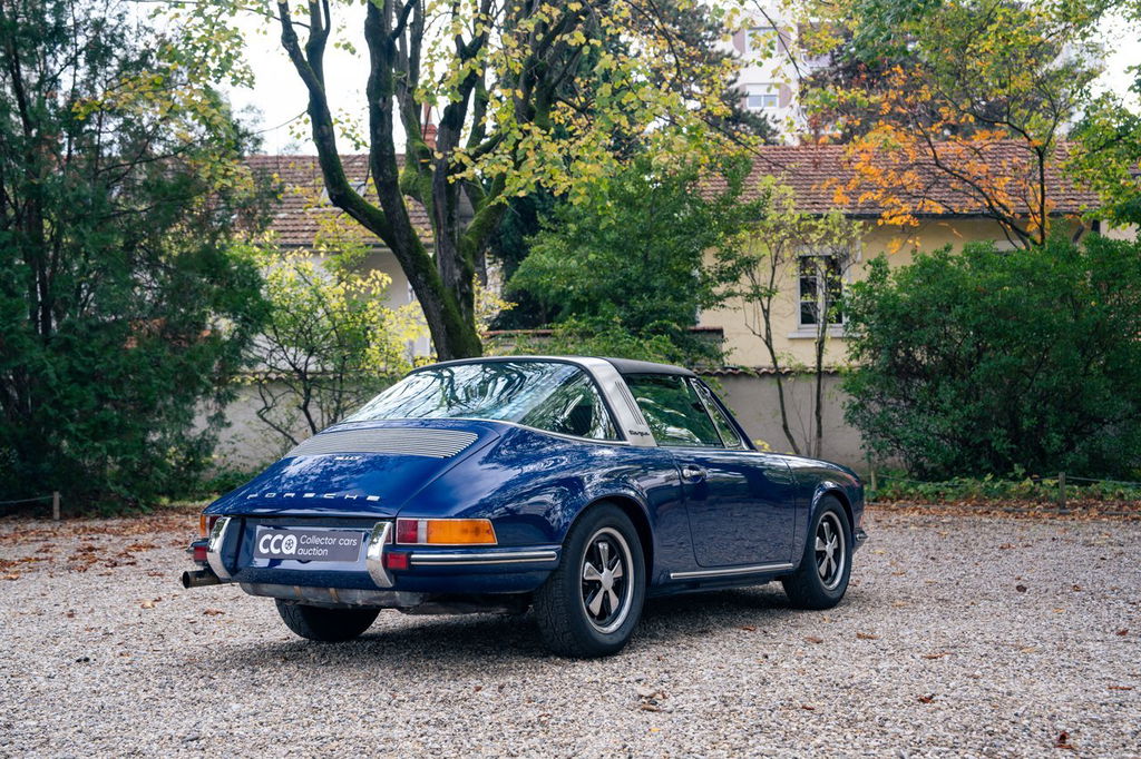 Porsche 911 T