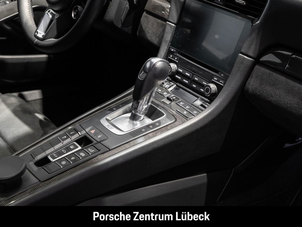 Porsche 991.2 Carrera GTS