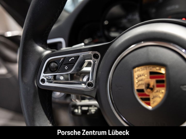 Porsche 991.2 Carrera GTS