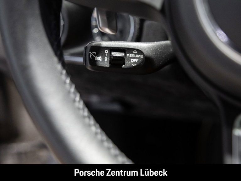 Porsche 991.2 Carrera GTS