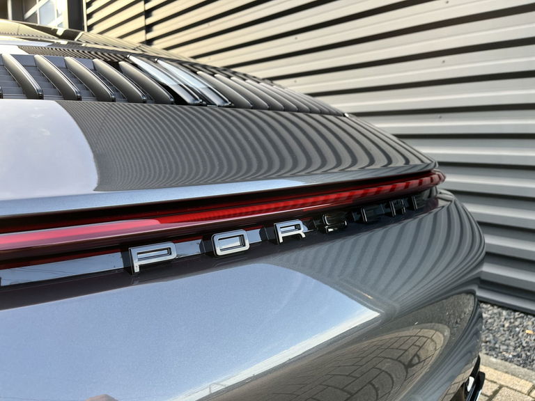 Porsche 992 Carrera S