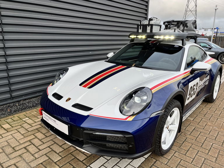 Porsche 911 Dakar