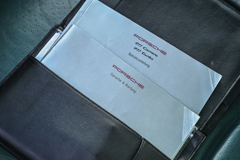 Porsche 993 Carrera 4S