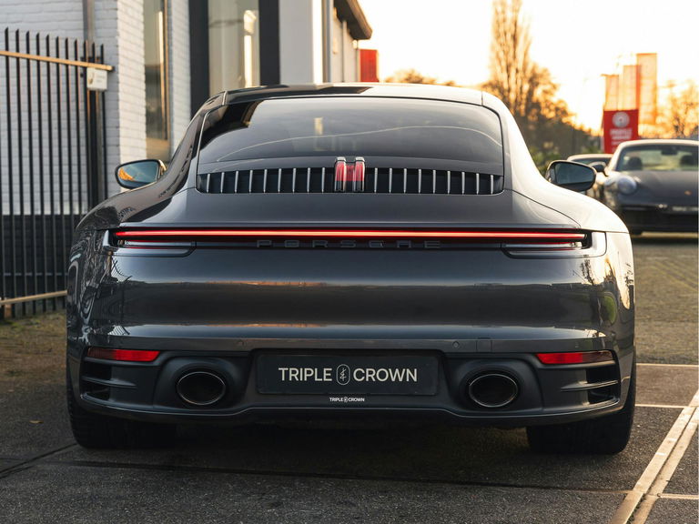 Porsche 992 Carrera 4S