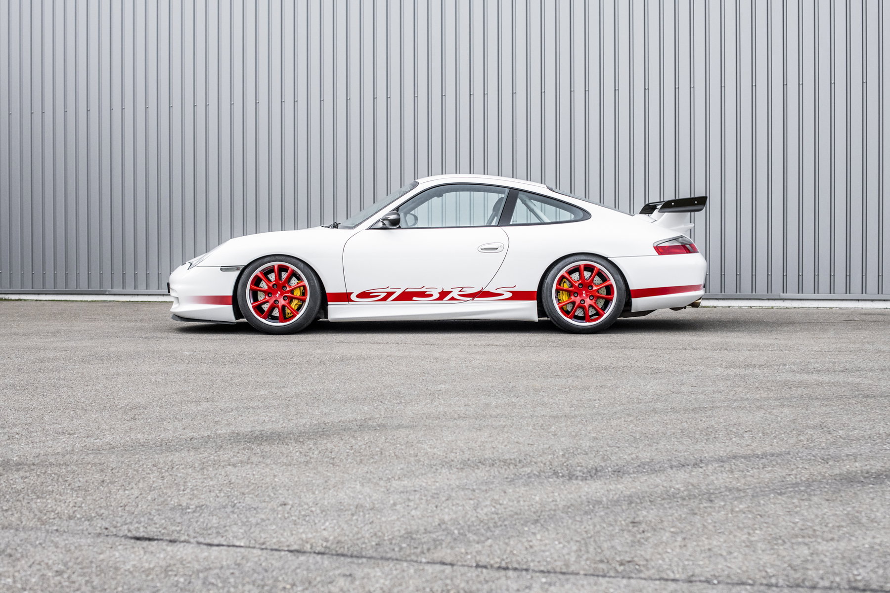 Porsche 996 GT3 RS 2003 - elferspot.com - Marketplace for Porsche