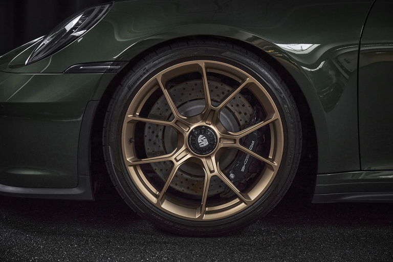 Porsche 992 GT3 Touring