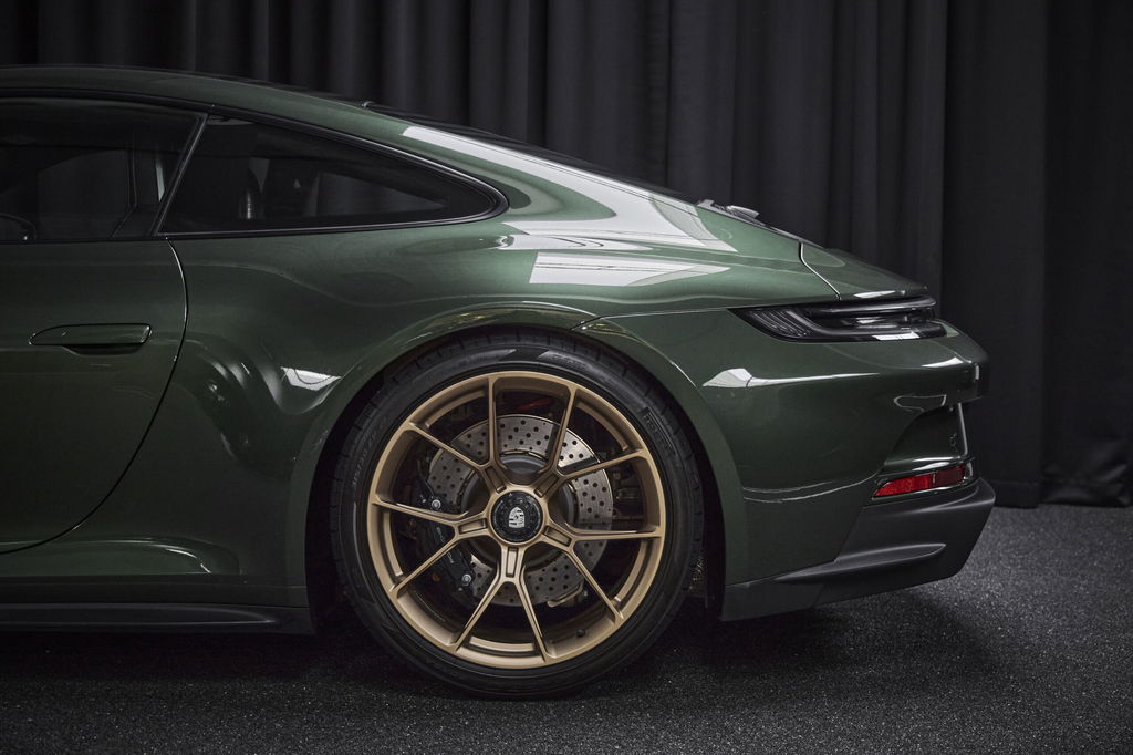 Porsche 992 GT3 Touring