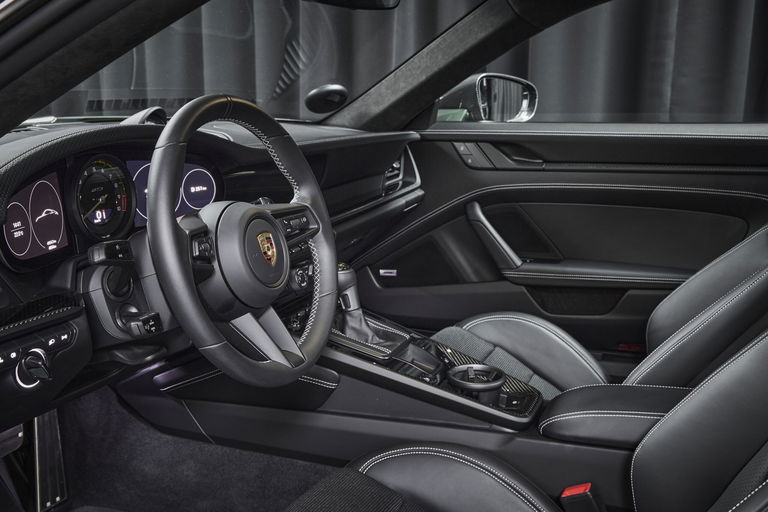 Porsche 992 GT3 Touring