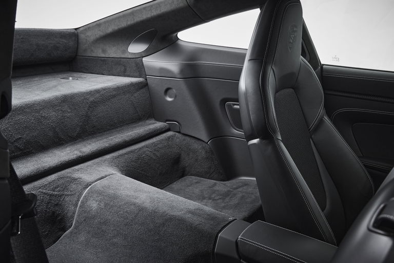 Porsche 992 GT3 Touring