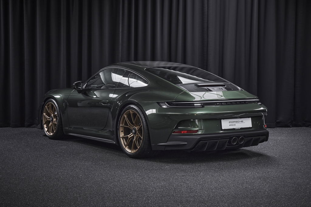 Porsche 992 GT3 Touring