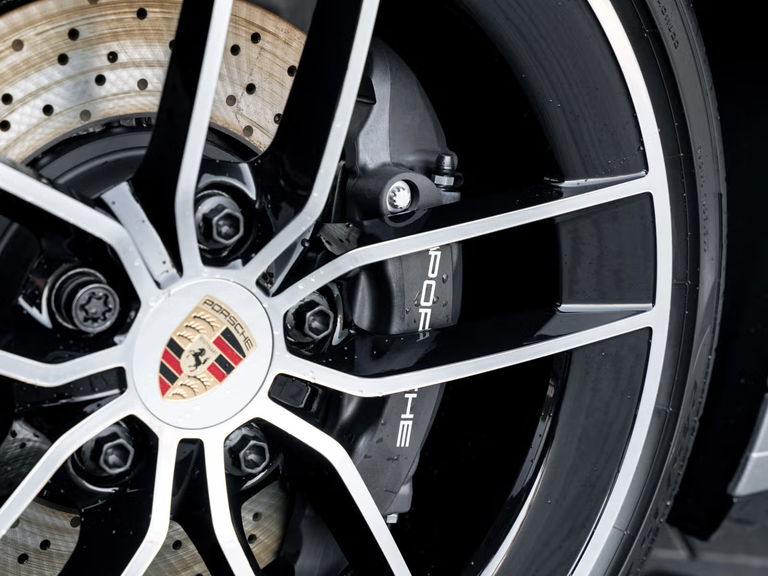 Porsche 992.2 Carrera