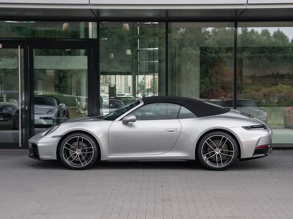 Porsche 992.2 Carrera