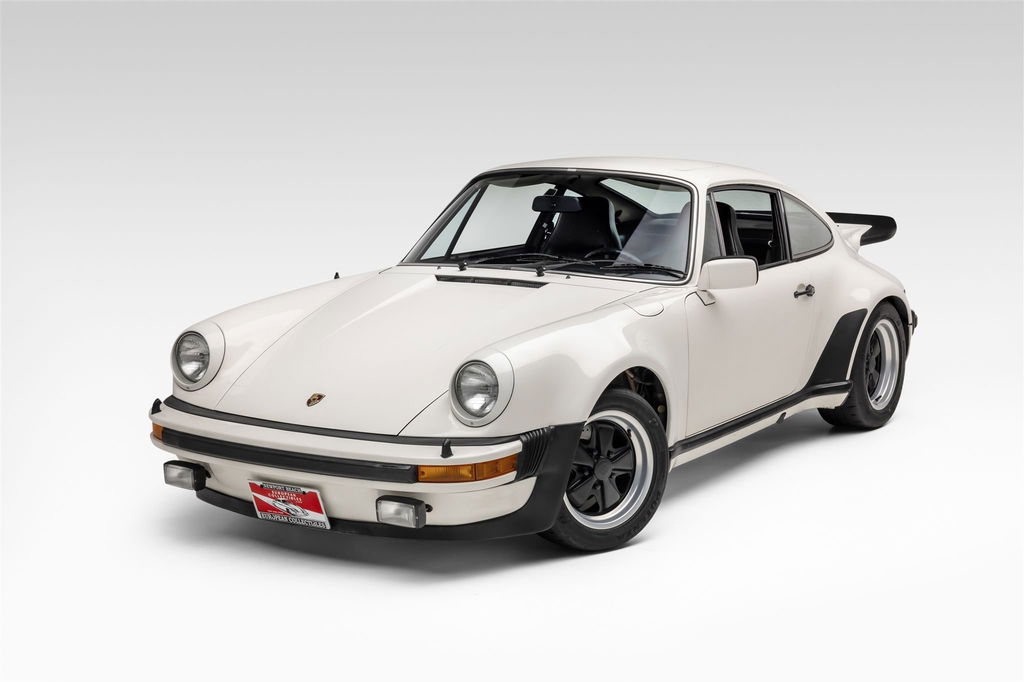 Porsche 911 Turbo 3.0 (US)