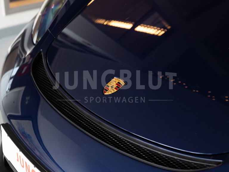 Porsche 718 Cayman GT4