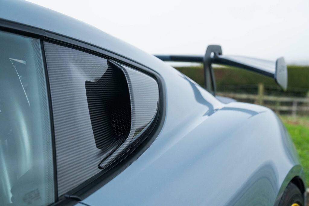 Porsche 718 Cayman GT4 RS