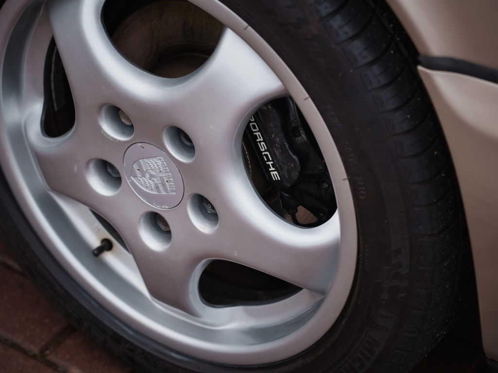 Porsche 964 Carrera 2