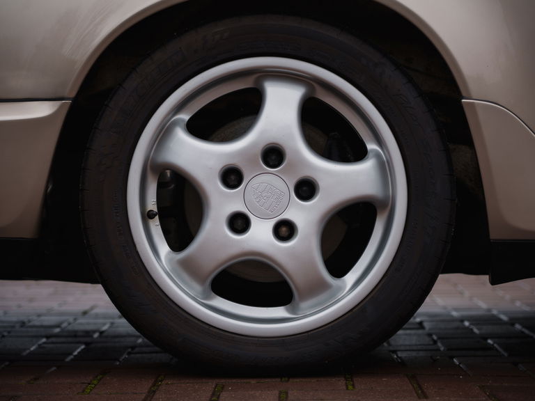 Porsche 964 Carrera 2