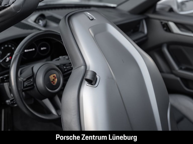 Porsche 992 Carrera S