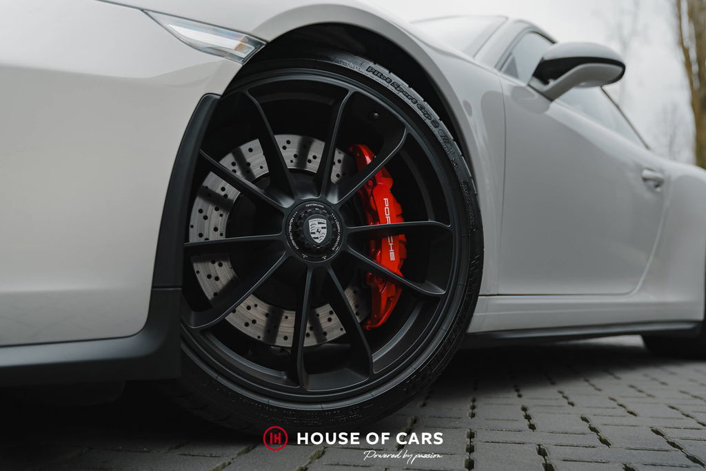 Porsche 991 GT3 Touring