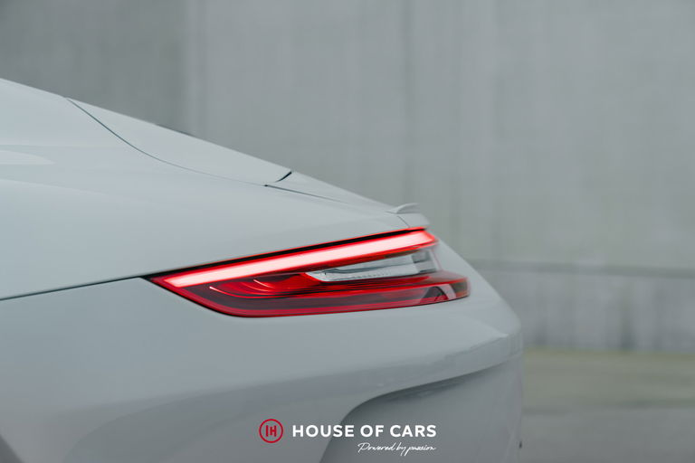 Porsche 991 GT3 Touring
