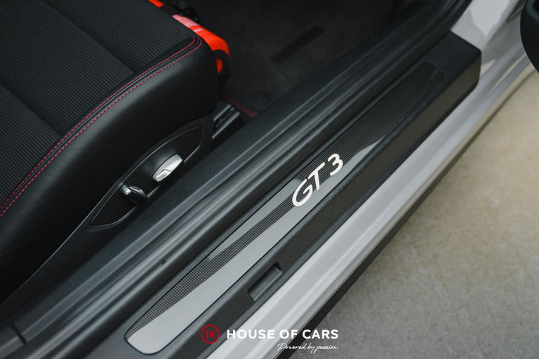 Porsche 991 GT3 Touring