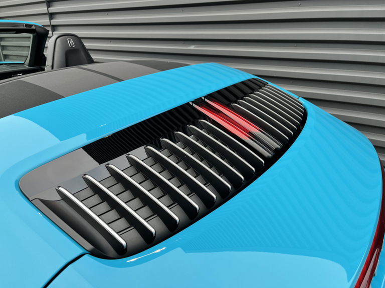 Porsche 992 Carrera 4S