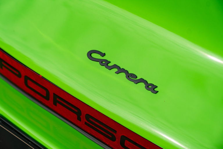 Porsche 911 Carrera 2.7