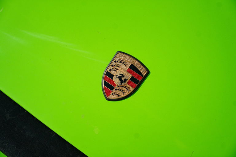 Porsche 911 Carrera 2.7