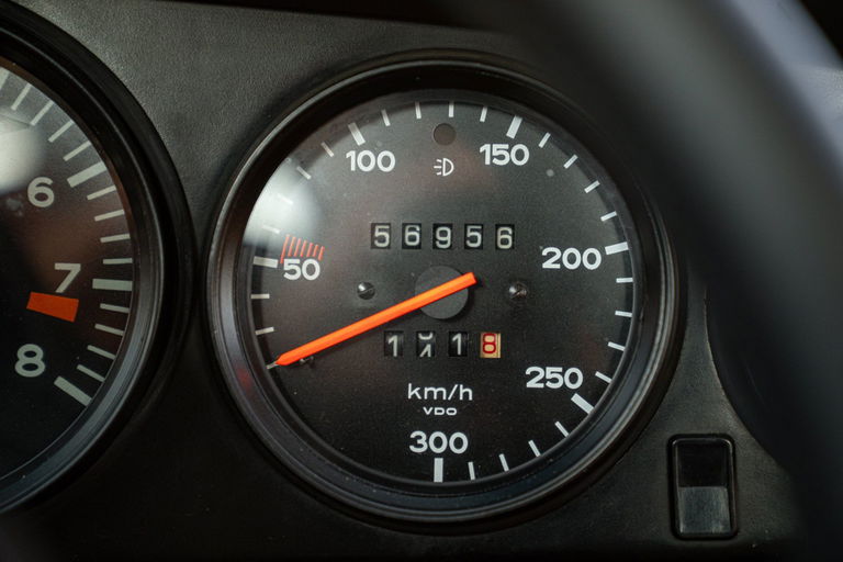 Porsche 911 Carrera 2.7