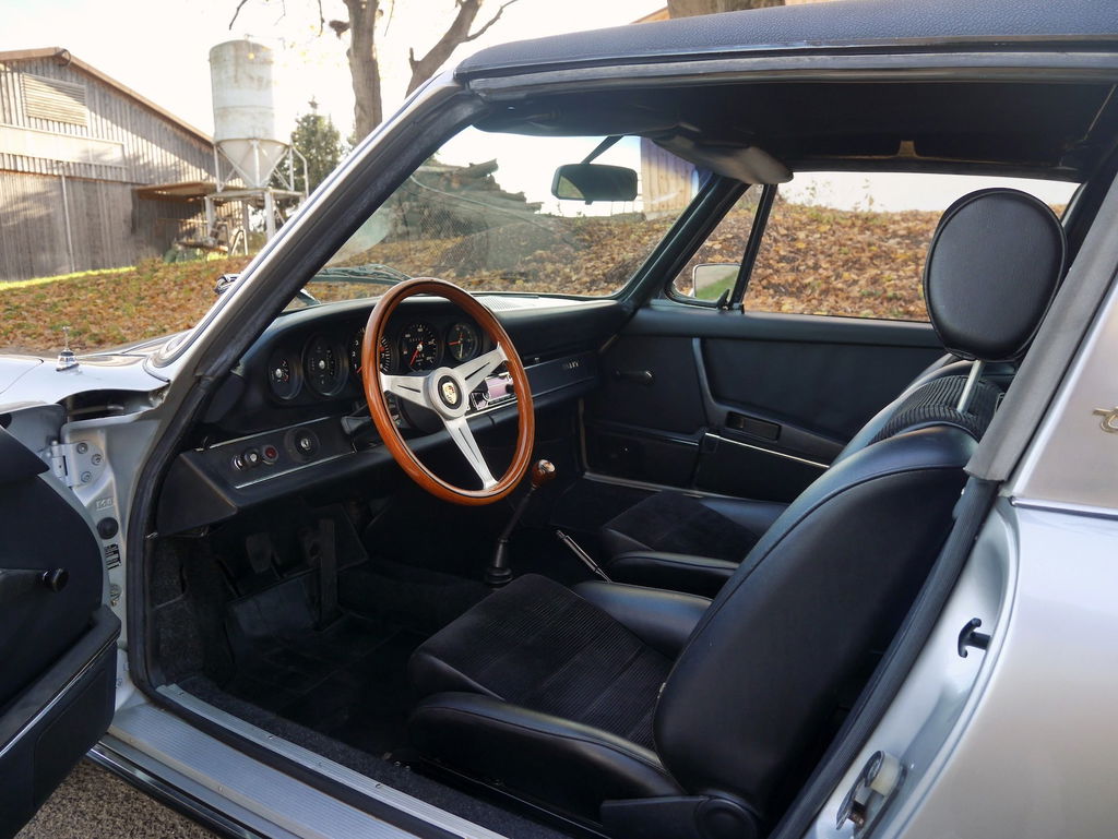 Porsche 911 T