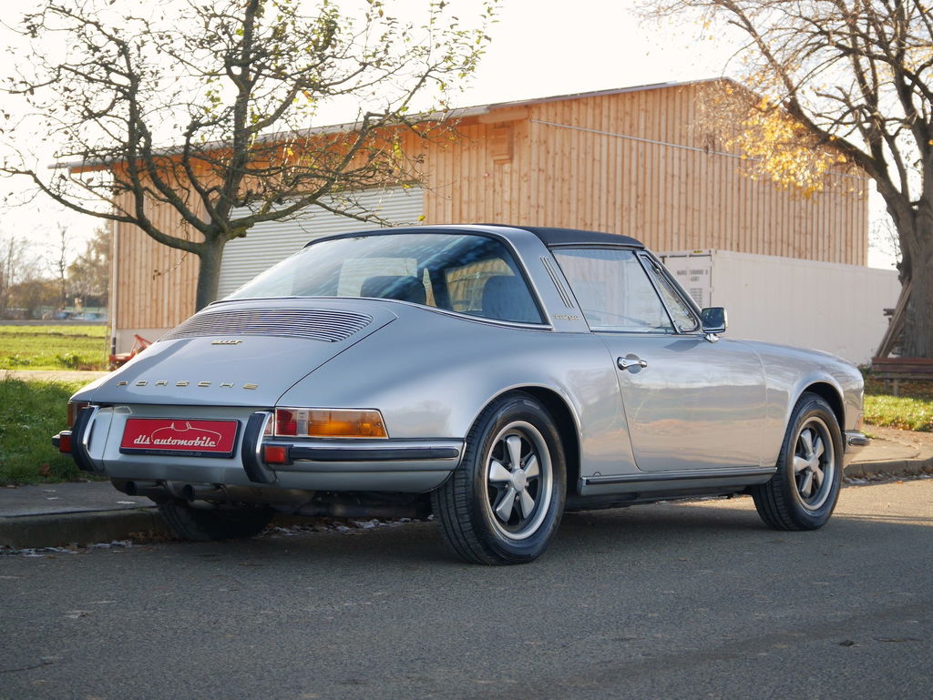 Porsche 911 T