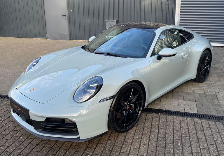 Porsche 992.2 Carrera